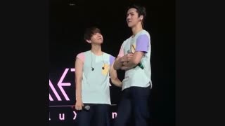 گاز گرفتن بکهیون