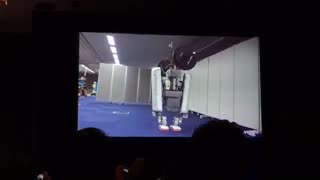 با محصول جدید Schaft آشنا شوید؛ رباتی که به راحتی از پله بالا می رود