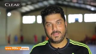 قرمز یا آبی: سام درخشانی