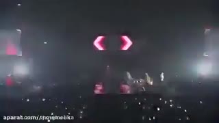 قبل کنسرت مست کرده بودن واس همین اینجوریناا...BTS