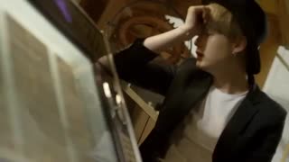 تبلیغ پسرا برا مرغ bbq