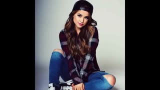 Yellow Claw-Cesqeaux  ft  Becky G-Wild   Mustang