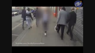 King Teach : ده  ساعت پیاده روی دختر جوان، 5 ساعت بی حجاب، 5 ساعت با حجاب!