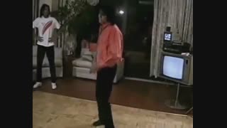 Michael Jackson - Behind the Scenes BAD