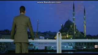 اخیییییییی با این اهنگ تمام خاطرات اسد و زیا اومد جلو چشام یادش بخیرر (این همون اهنگست فک کنم که اسدتوقسمت۹۶به زیاگفت عاشقتم)