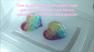 قلب رنگین کمانی