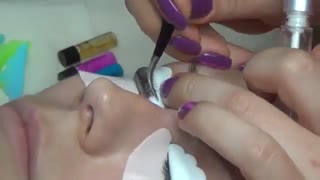 آموزش گریم و میکاپ مدل جدید