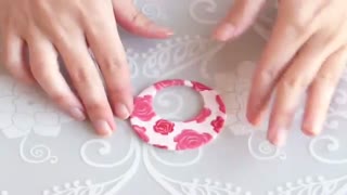 گوشواره و گردنبند گل گلی با خمیر فیمو