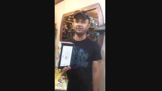 شاعر و خواننده خودش. حتما ببینید
