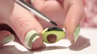 گردنبند آووکادو با خمیر پلیمر