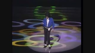 *مایکل جکسون*کنسرت The way you make me feel