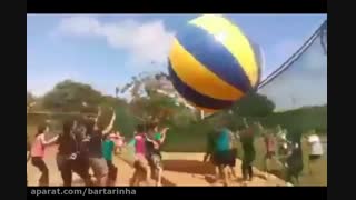 والیبال با توپ بزرگ