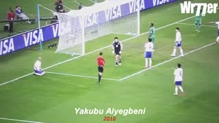 صحنه های جالب فوتبالی گل خالی و زدن توپ به اوت