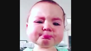 ببین چه گریه ای میکنه