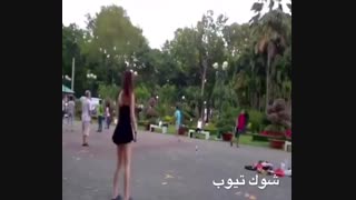 ببین دیوث چجوری بازی میکنه