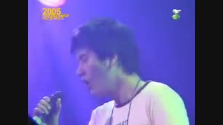 اجرای کیوهیون با یه دختره !!!! سال 2005  0___0 سوپر جونیور ، Super junior