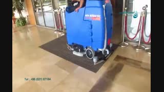 اسکرابرسرنشین دار: دستگاهی با قدرت مانور بالا برای نظافت صنعتی