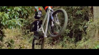 معرفی پهپاد XEagle از کمپانی FLYPRO با قابلیت کنترل از طریق ساعت هوشمند