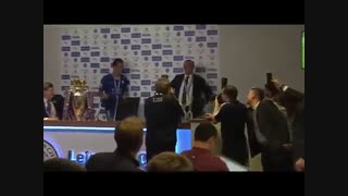 غرق شدن کلودیو رانیری در ...  :)