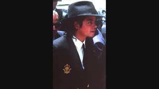 آهنگ «دختر لیبریایی» از سلطان پاپ