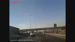 تعقیب گریز بنز پلیس و پراید و چپ کردن پراید و تیراندازی!