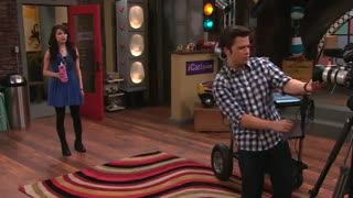 وان دایرکشن در آی کارلی1