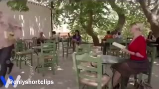 King Fun: نحوه ی مخ زنی دخترای کتاب خون (100% تضمینی)