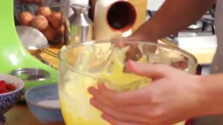 کیک اسفنجی ۳