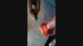 گل با توت فرنگی