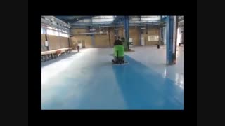 پاکسازی کف آلوده کارخانجات با زمین شوی -اسکرابر