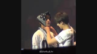 V با حجاب میشود.خخخخ