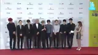 اکسو بر روی فرش قرمز برای드림콘서트 DREAM CONCERT EXO Red Carpet Chanyeol & Baekhyun so Funny