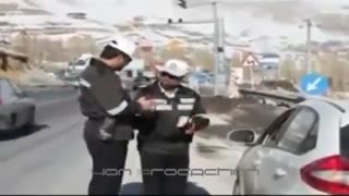 کنترل نامحسوس بزرگراه و دختر...!!؟