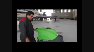 شستشوی کف فرودگاه ها با پیشرفته ترین زمین شوی -اسکرابر