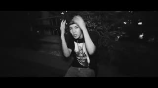 آهنگ دنجر مو بلو میکس بی تی اس و یه یارویی