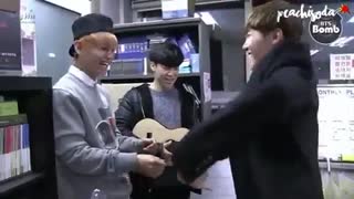 گیتار زدن جی هوپ ، وی و جیمین Bts