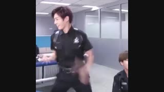 سلااااام به همه عشقام من بالاخره بعد از کلی رنج ودرد امتحانا اومدم الان دقیقا مثل کوکی ام ! n_n