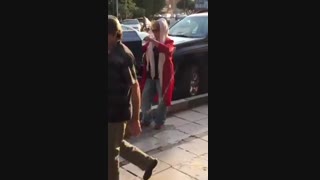 دزدی یک خانم ازصندوق صدقات