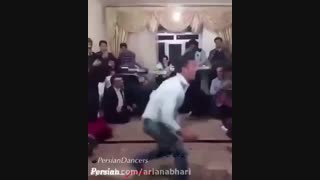 هر چی داشت رخت وسط