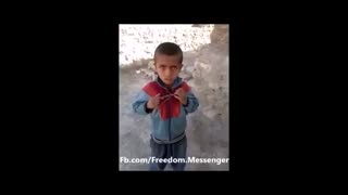 فرشاد کوچولو و کیف مدرسه ای از گونی و چوب