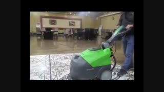 نظافت کف بسیار آلوده تالارها با پیشرفته ترین زمین شوی -اسکرابر
