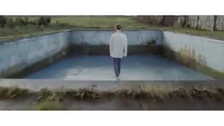 موزیک ویدیو hurt از اکسو