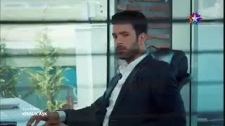 زیر چشمی نگاه کردن عمر به دفنه(تقدیم به منصوره جون)❤️