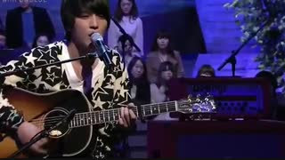 میکسی از اجرای قدیم و جدید یونگ هوا آهنگ Girl