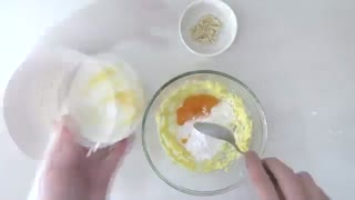 دسر لیوانی دو طبقه