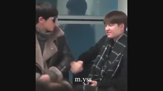 چانسو (دی او و چانیول ) دی او اعصاب نداره چه بد میزنه !!!