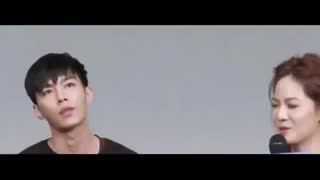 میکس اشکهای آرون بازیگر  refreshman (باآهنگ گریه رضا شیری) درمراسم اختتامیه سریال وتکه های از پشت صحنه عاشقانه(توضیح مهم)