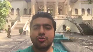 در ایران زنده خوش نام و مرده بدنام وجود ندارد