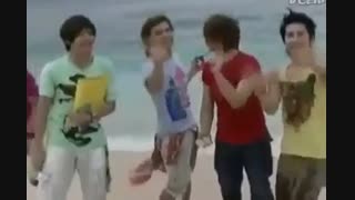 بازی دابل اس کنار دریا