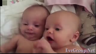 شیرینی عکس العمل های کودکانه